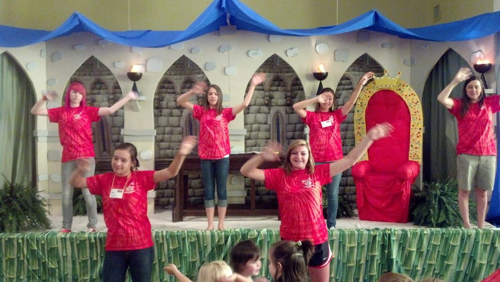 976954_464606000287593_901301898_o